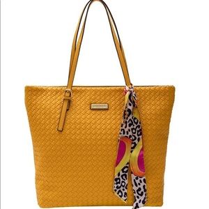 ❤️ HOST PICK ❤️ London Fog Annie Tote Maize (NWT)